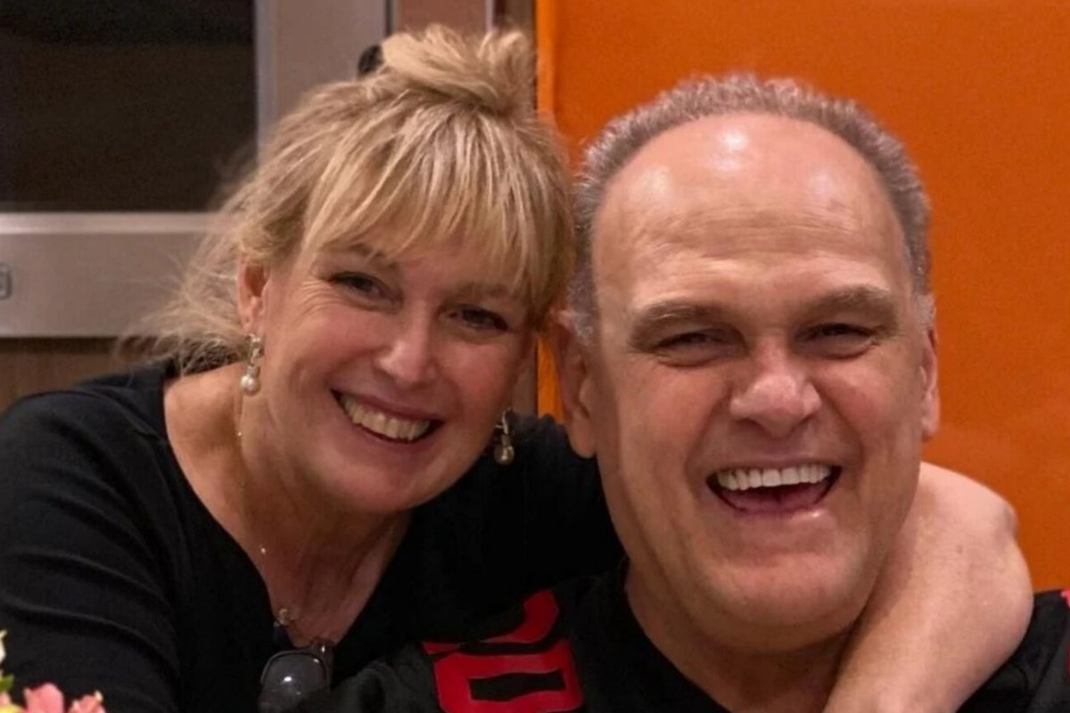 O último adeus: Antes de morrer, Oscar Schmidt agradeceu a esposa por 50 anos juntos!
