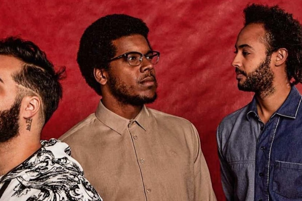 Gilsons abrem turnê mundial com show em Salvador neste sábado