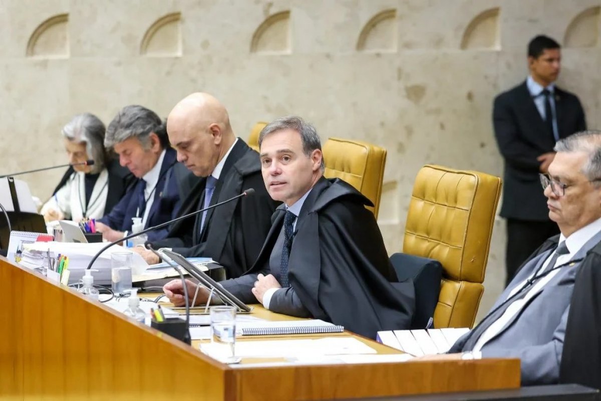 STF forma maioria para obrigar governo a rever valor protegido de superendividados