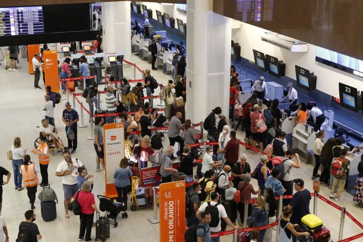 Passagens aéreas podem sofrer crescimento de até 25% diante da reforma tributária 