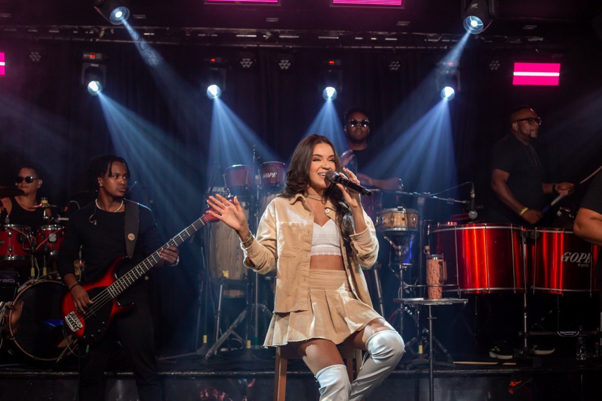 Alice Moraes grava audiovisual em Salvador e prepara estreia de faixa autoral!