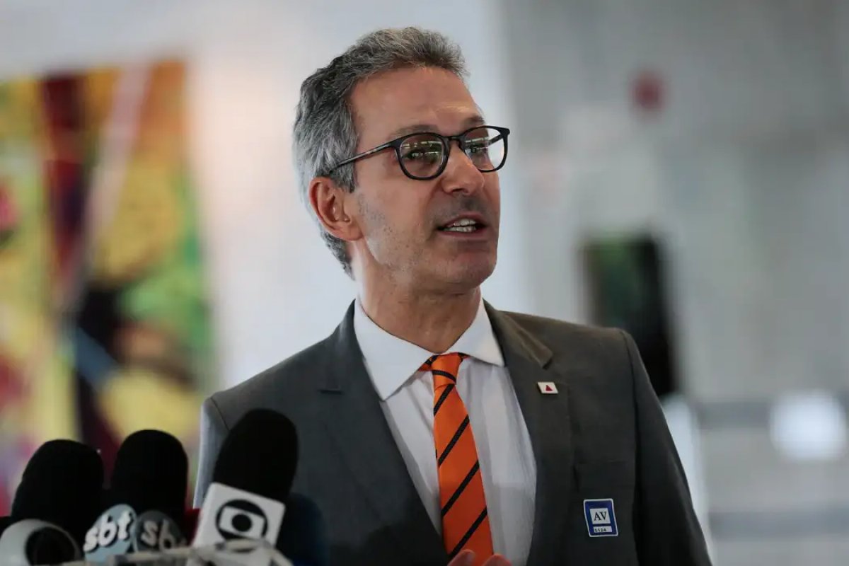 Zema diz que STF se tornou 'Supremo Balcão de Negócios' e defende impeachments de Toffoli e Moraes