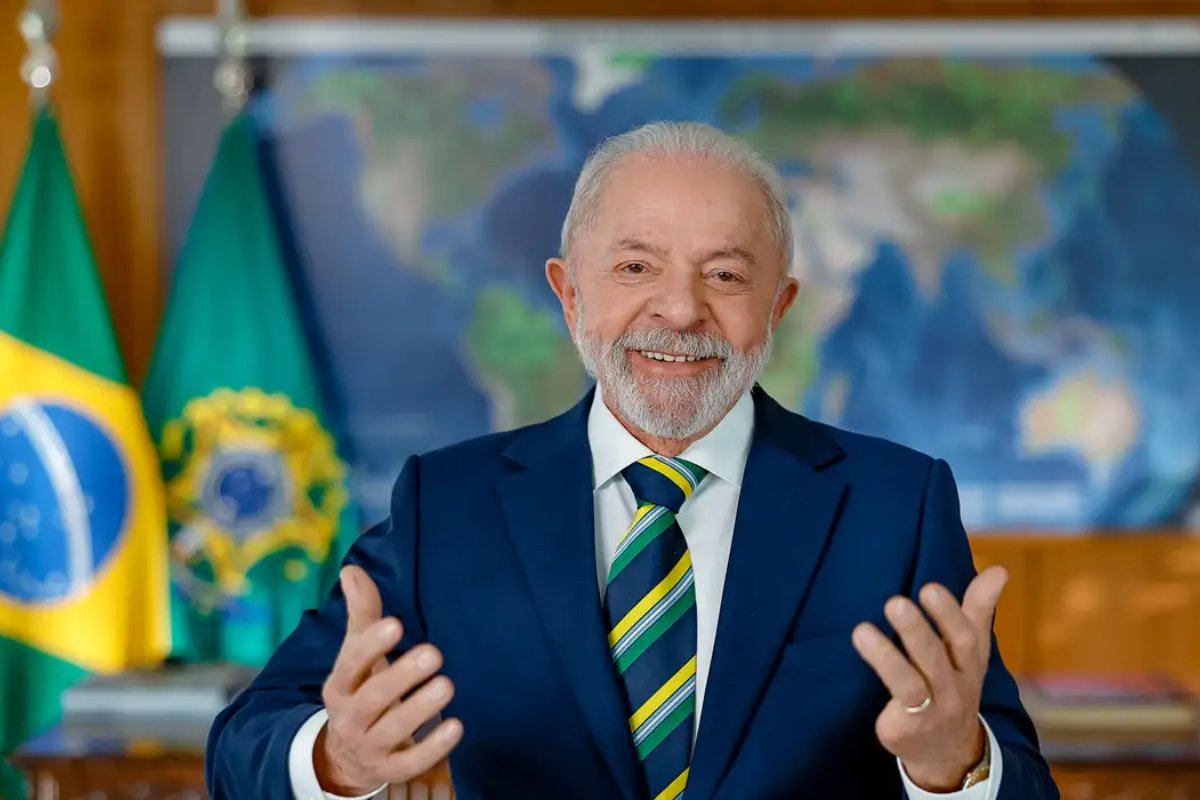 Lula passará por procedimentos para retirada de queratose na cabeça e infiltração no punho nesta sexta-feira; entenda