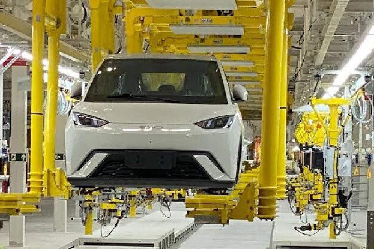 BYD anuncia 1.600 vagas de emprego em Camaçari
