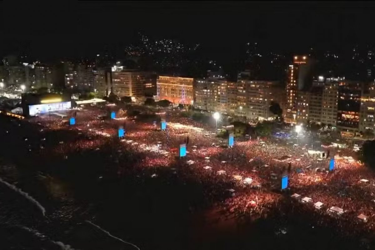 Show de Shakira reúne 2 milhões de pessoas, estima a Prefeitura do Rio