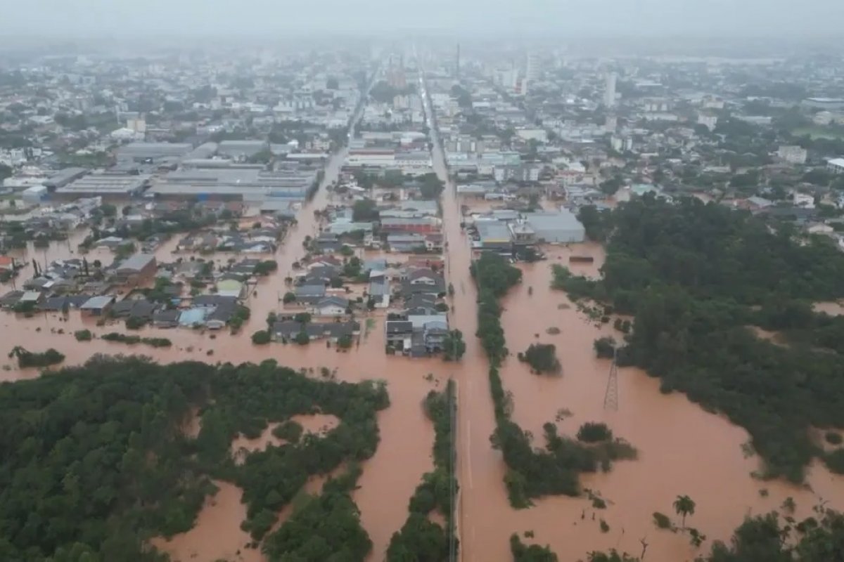 RS ainda tem 42 escolas em obras dois anos após tragédia climática