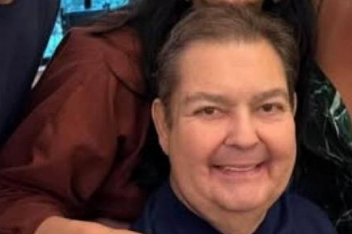 Faustão celebra 76 anos ao lado da família!