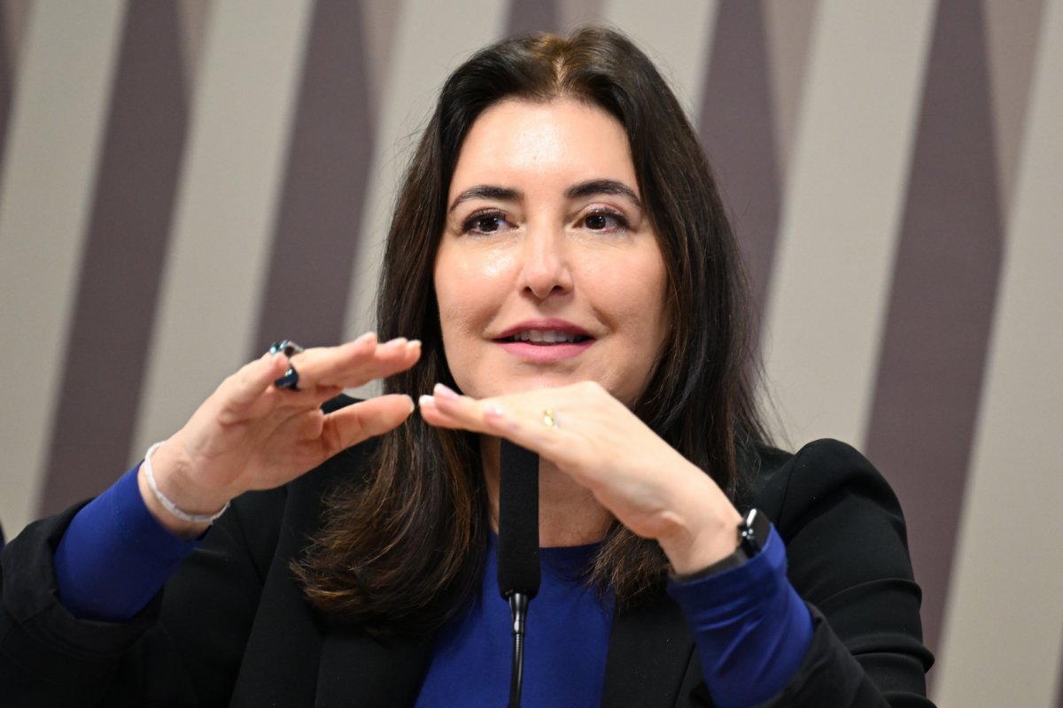 Após derrota histórica de Messias, Simone Tebet é apontada como alternativa ao STF