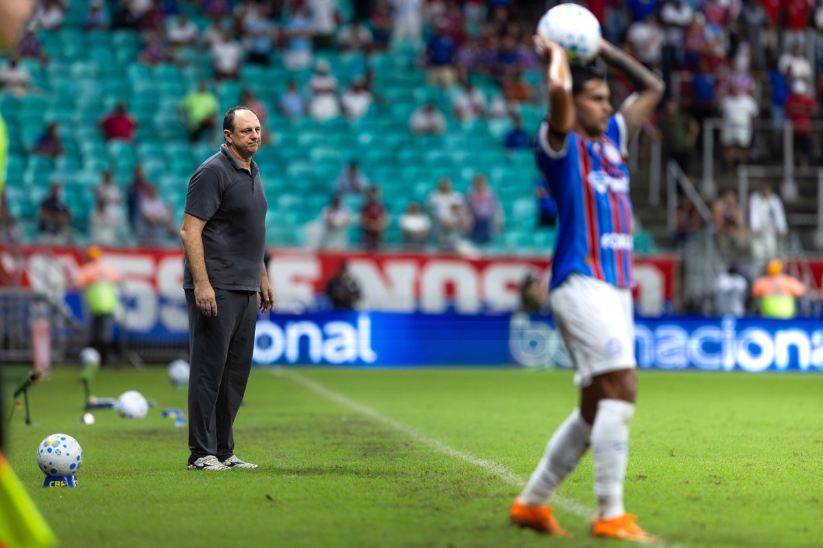 Bahia chega a quatro jogos sem vencer e tenta reencontrar caminhos da vitória diante do Cruzeiro