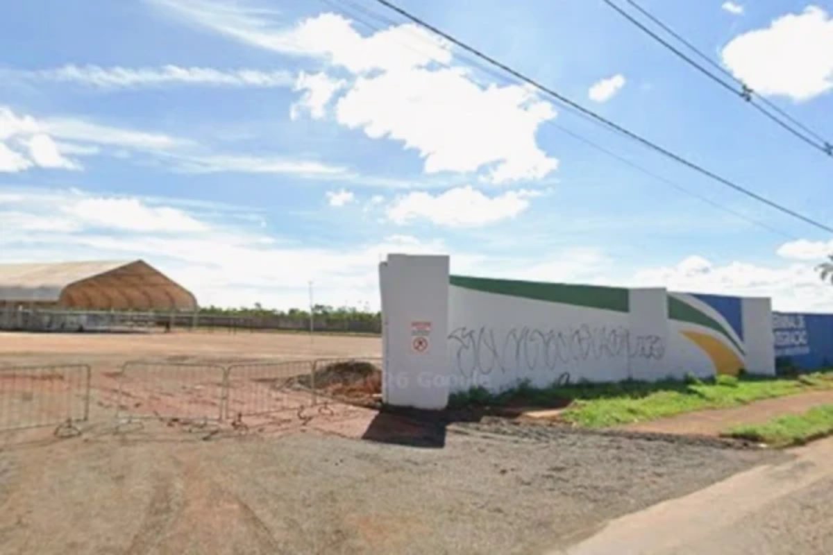 Prefeitura de município no Goiás investe R$ 600 mil em planejamento de terminal rodoviário e desativa estrutura antes mesmo da inauguração