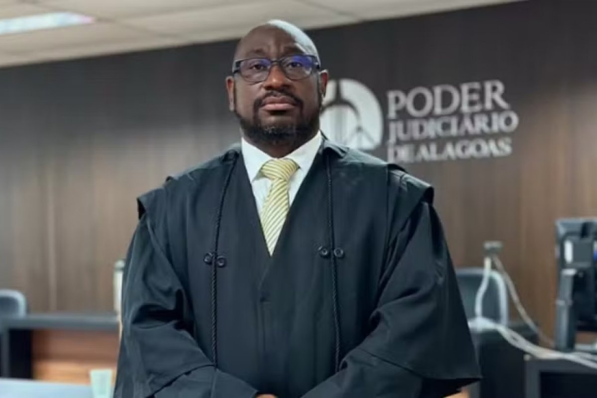 Condenado por agressão à companheira, advogado João Neto lança pré-candidatura a deputado federal 