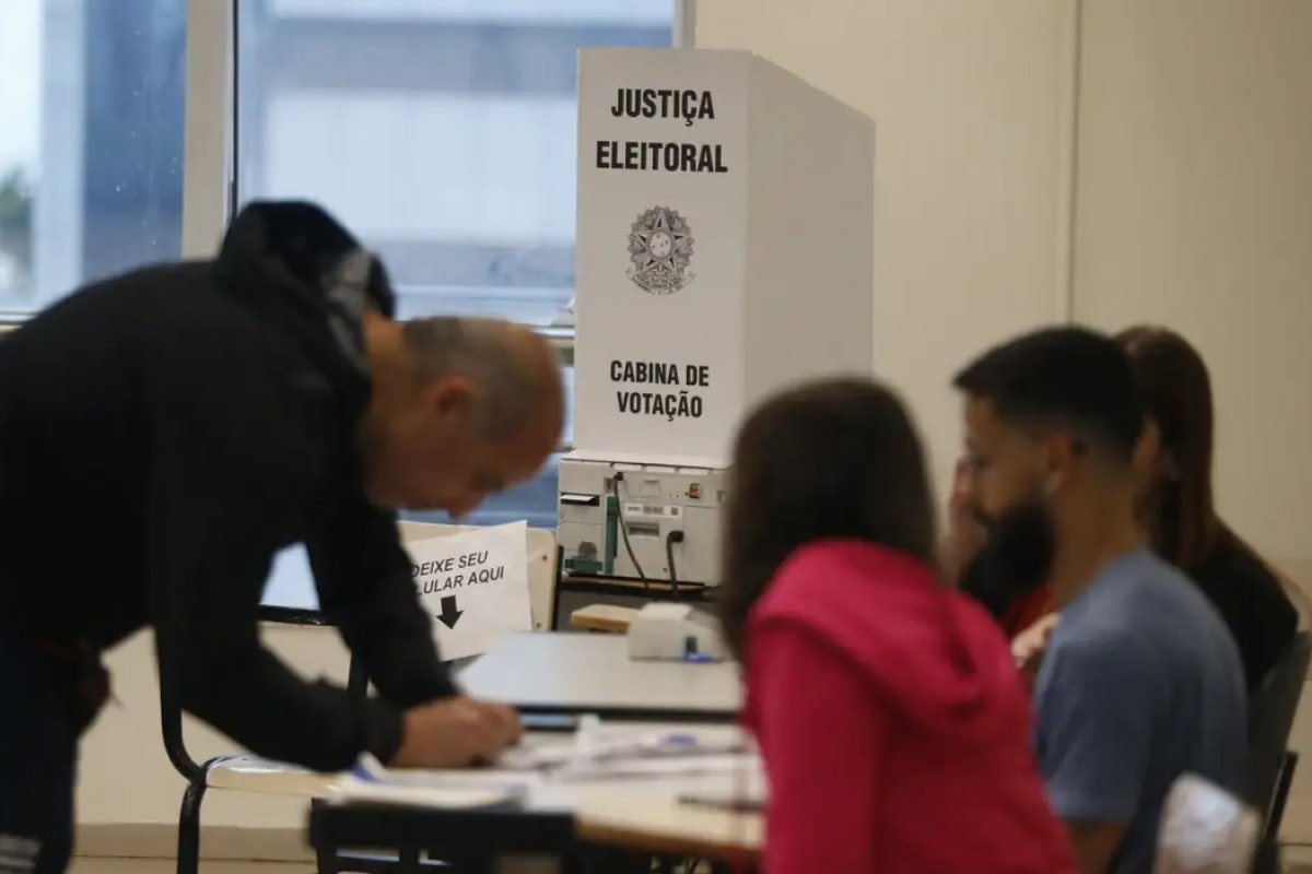 Por que o eleitor acima de 60 anos virou peça-chave na disputa presidencial