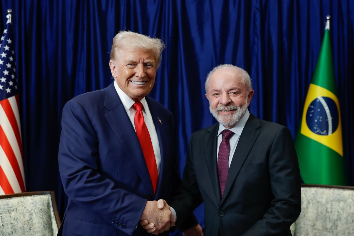 Vídeo: Lula diz que, se Trump quiser combater o crime organizado, terá que entregar brasileiros criminosos que estão nos EUA