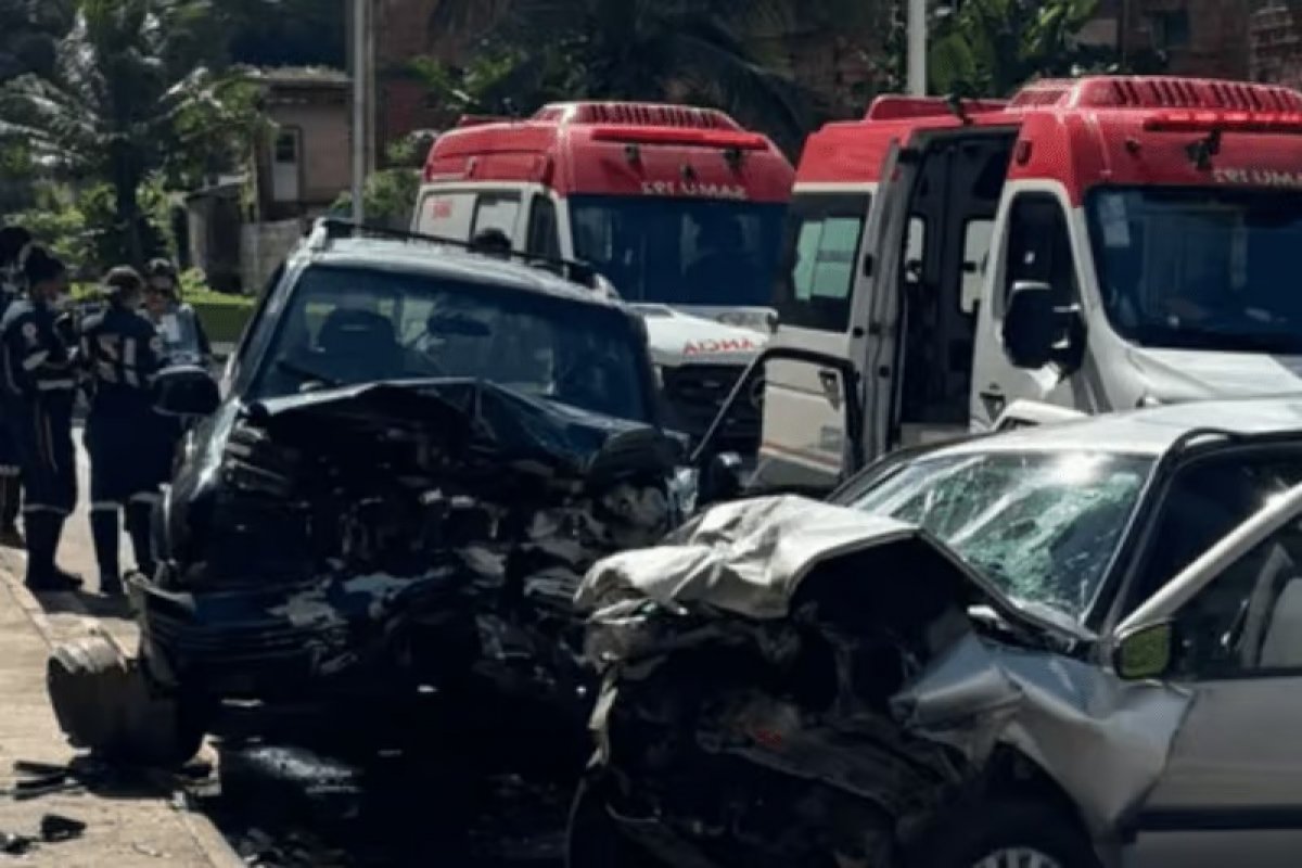 Colisão entre carros mata idosa e deixa dois feridos na região de Brotas
