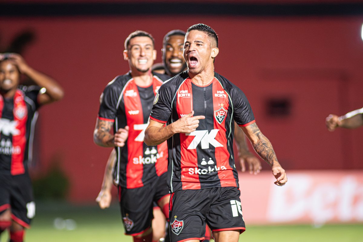 Vitória bate o Flamengo no Barradão e conquista classificação gigante na Copa do Brasil