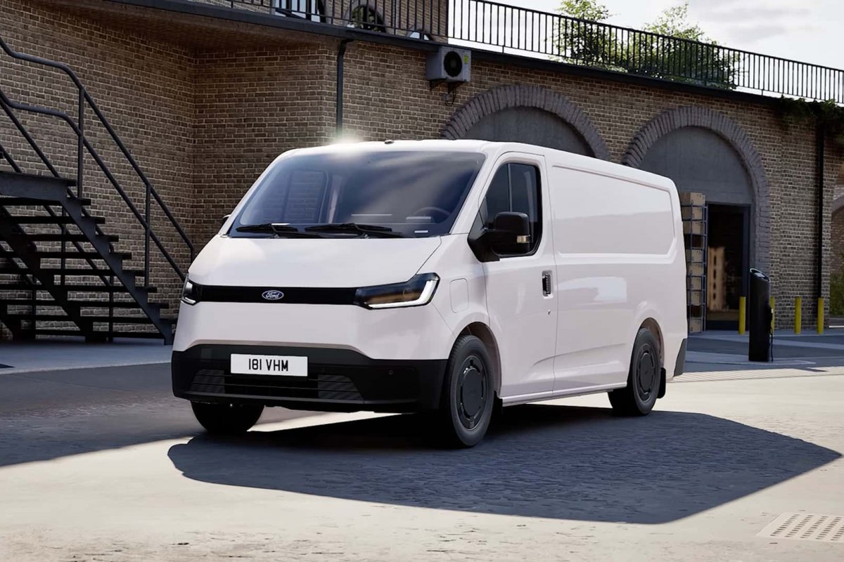 Ford confirma Transit City no Brasil: chega no segundo semestre 