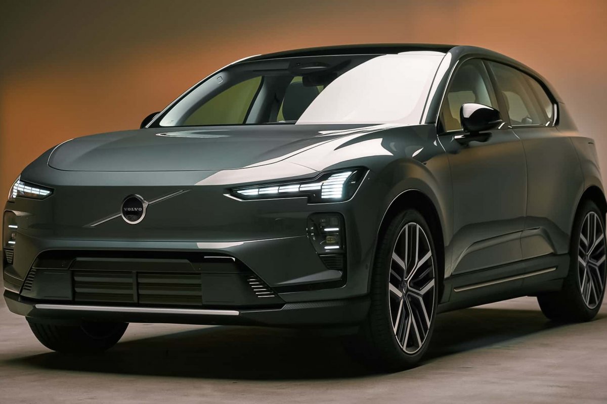 Volvo EX60 é nova aposta elétrica da marca em meio à reestruturação