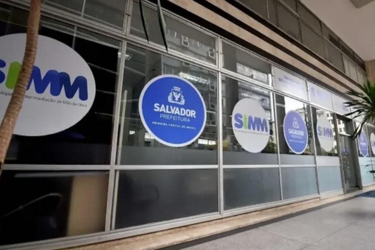 Simm oferta mais de 200 vagas de emprego para segunda-feira (18)
