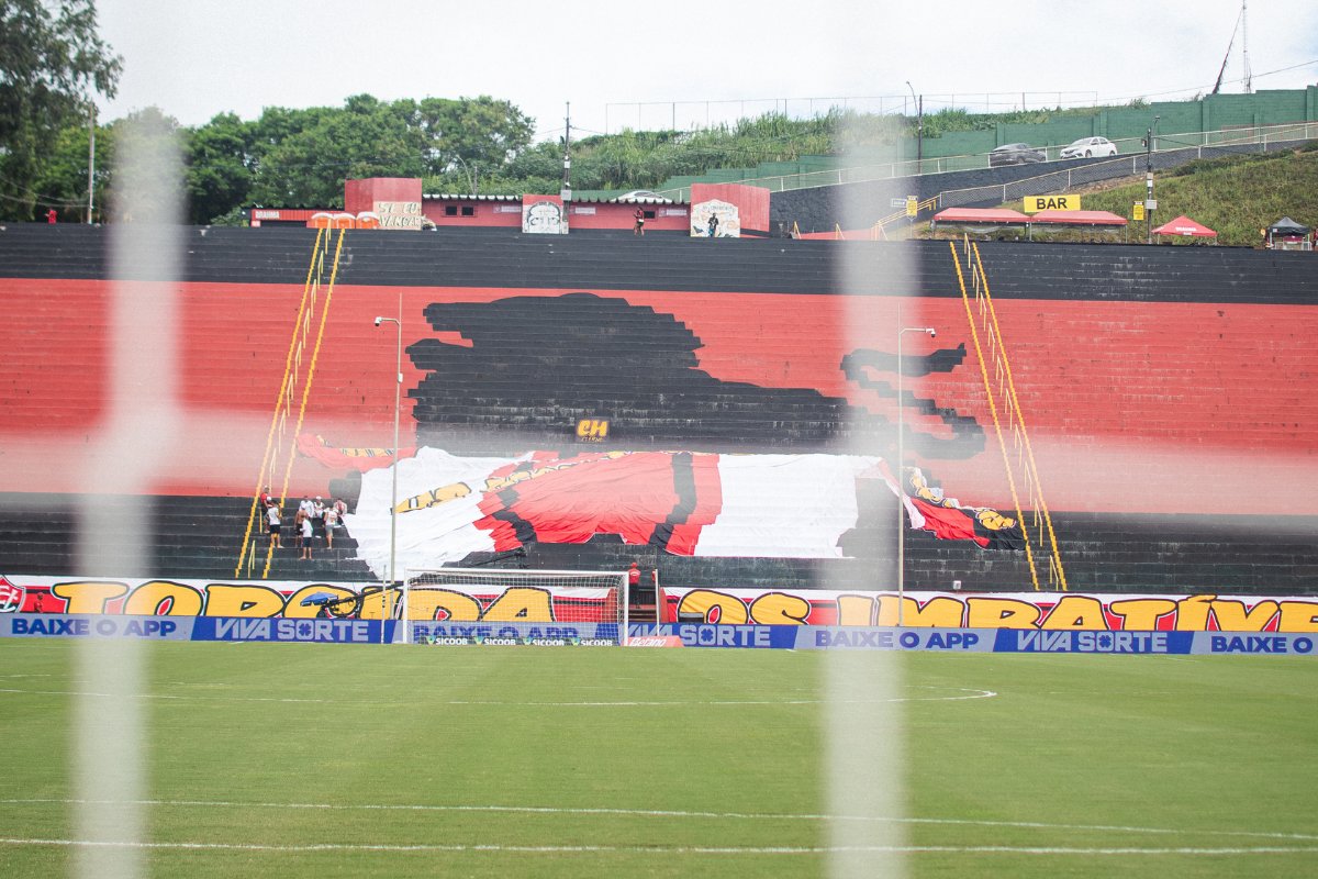 Vitória volta à semifinal da Copa do Nordeste e tenta encerrar jejum de títulos