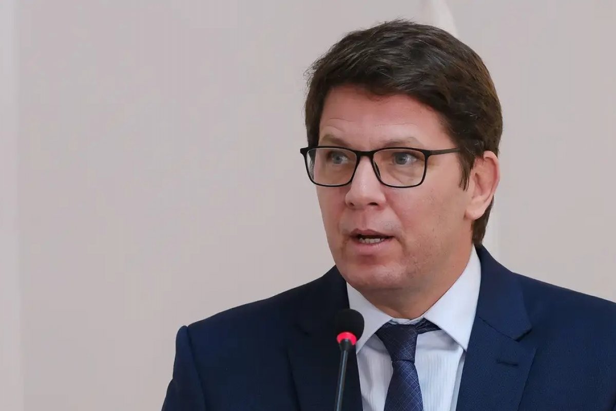 Oficial de Justiça não encontra Mário Frias em endereço fornecido pela Câmara; deputado não reside no endereço há 2 anos