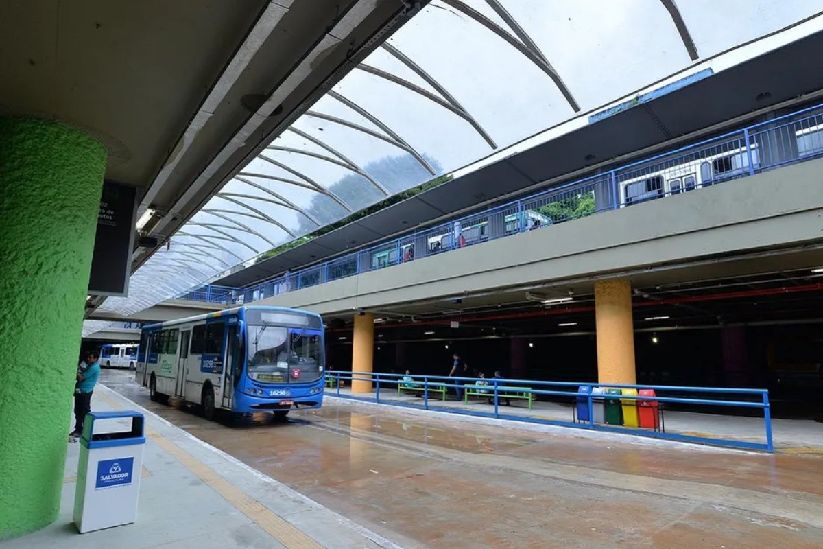 Pontos de embarque na Estação da Lapa passam por mudanças nesta quinta (21); confira