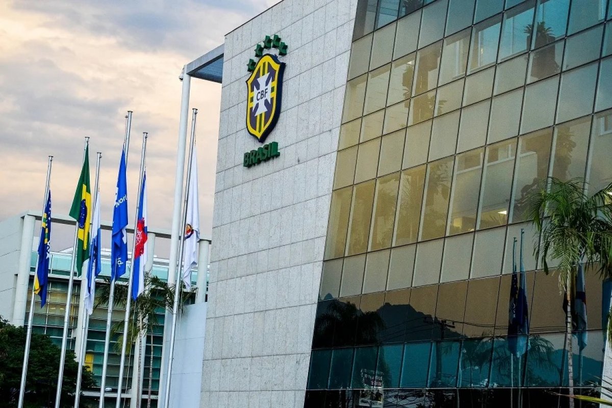 CBF lança canal oficial no WhatsApp para aumentar contato com torcida