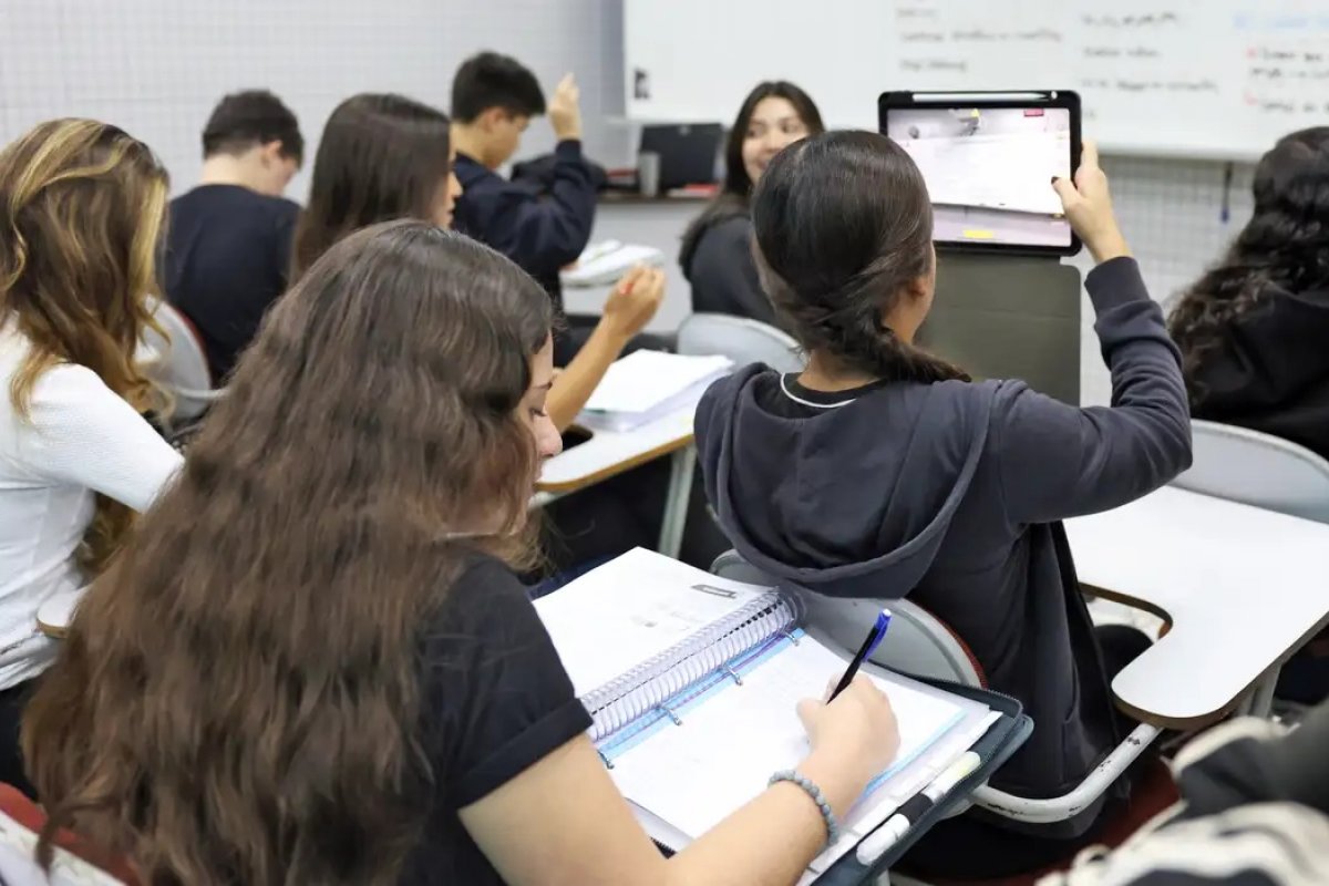 Mensalidades do ensino superior privado registram queda de 4,23% em 2026