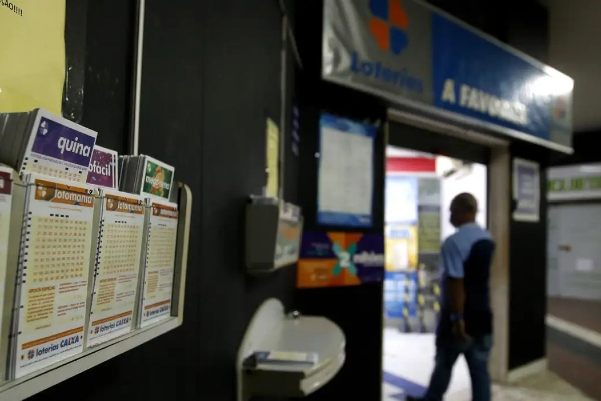 Mega 30 Anos paga R$ 300 milhões; veja até quando apostar