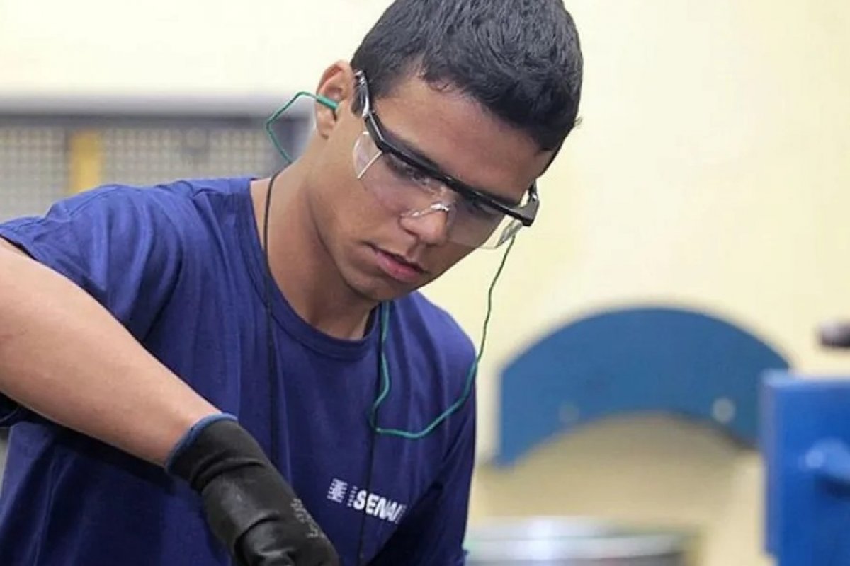 Senai Bahia abre 4,8 mil vagas para cursos técnicos com 936 bolsas