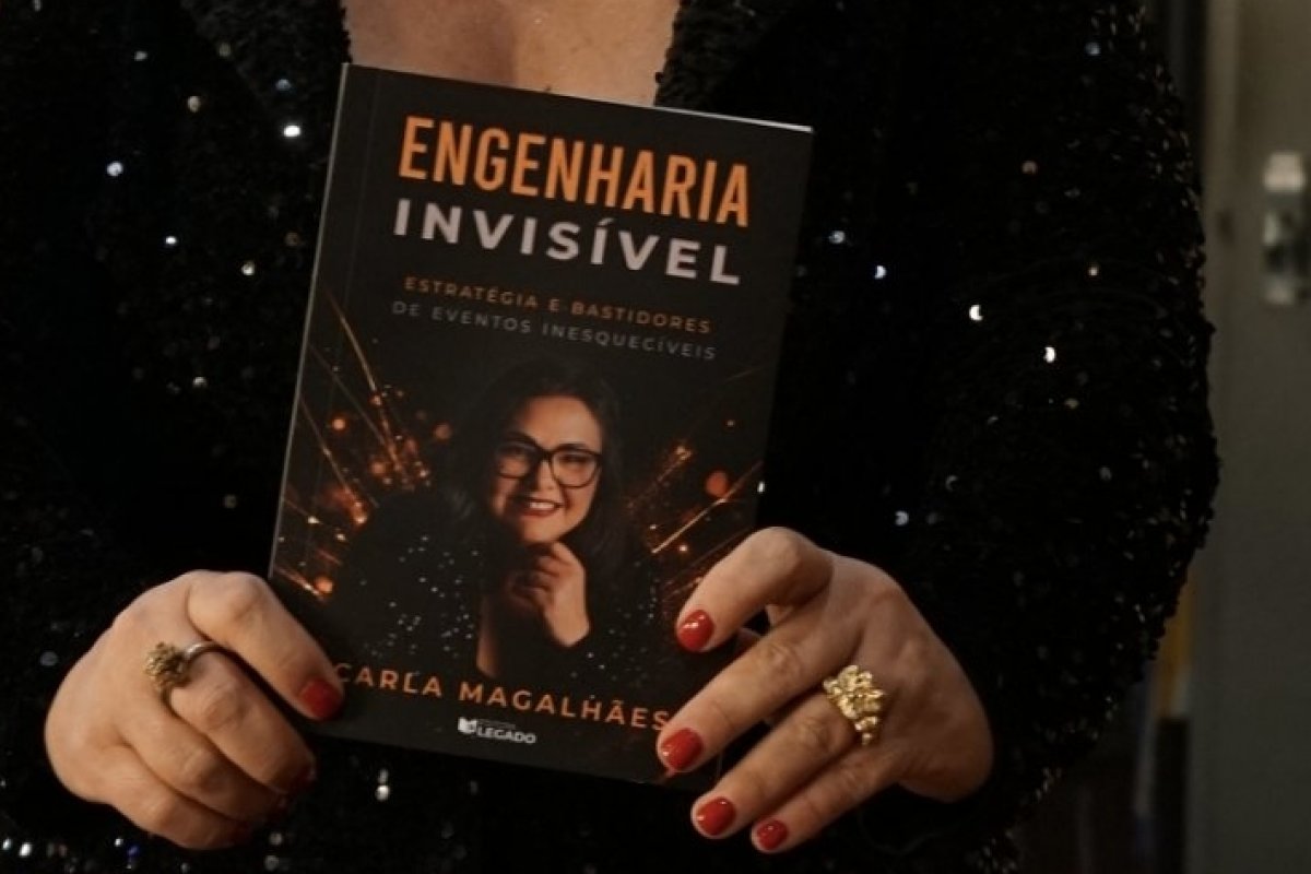 Sucesso! Baiana transforma experiência de bastidores em método internacional e lança livro em Portugal!