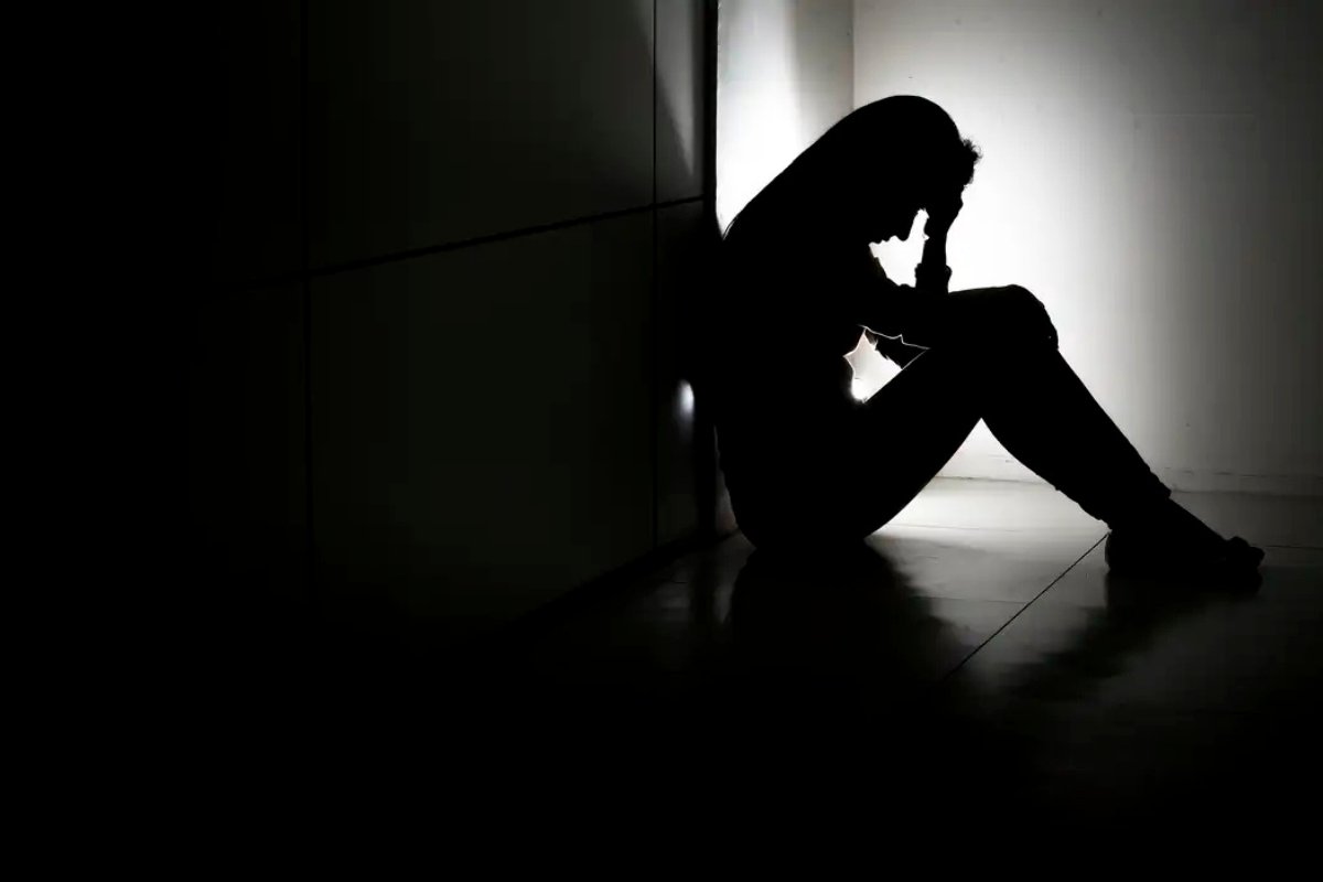  Novas regras de saúde mental no trabalho passam a valer; veja o que muda