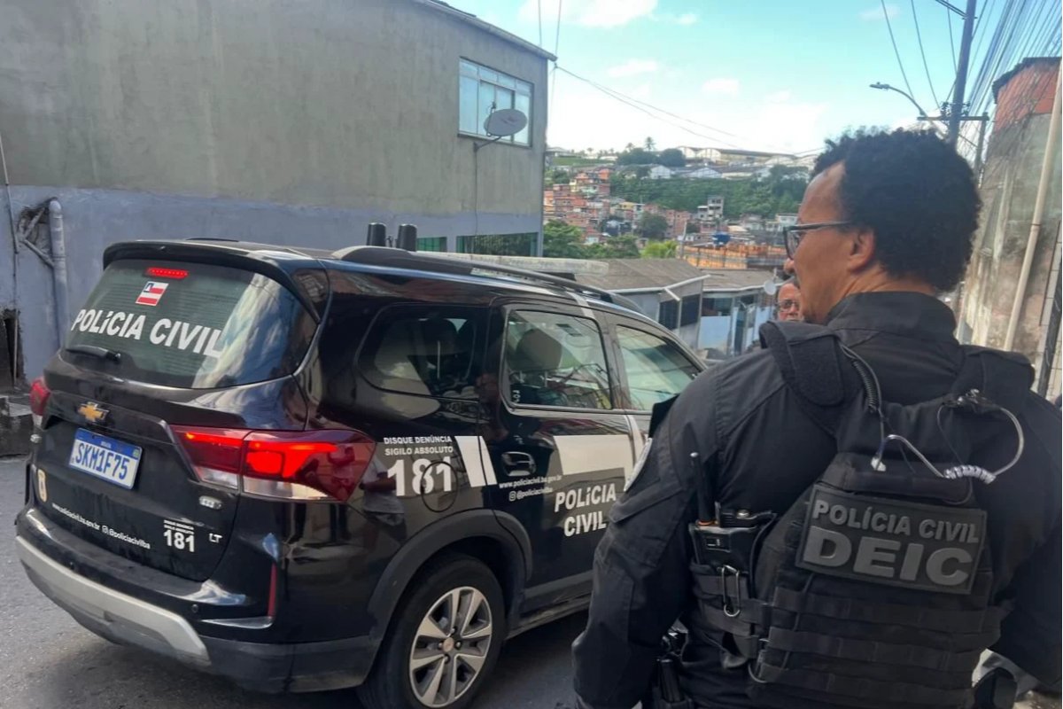 Suspeito morre e quatro são presos em operação contra grupo investigado por sequestro de ex-político na Bahia 