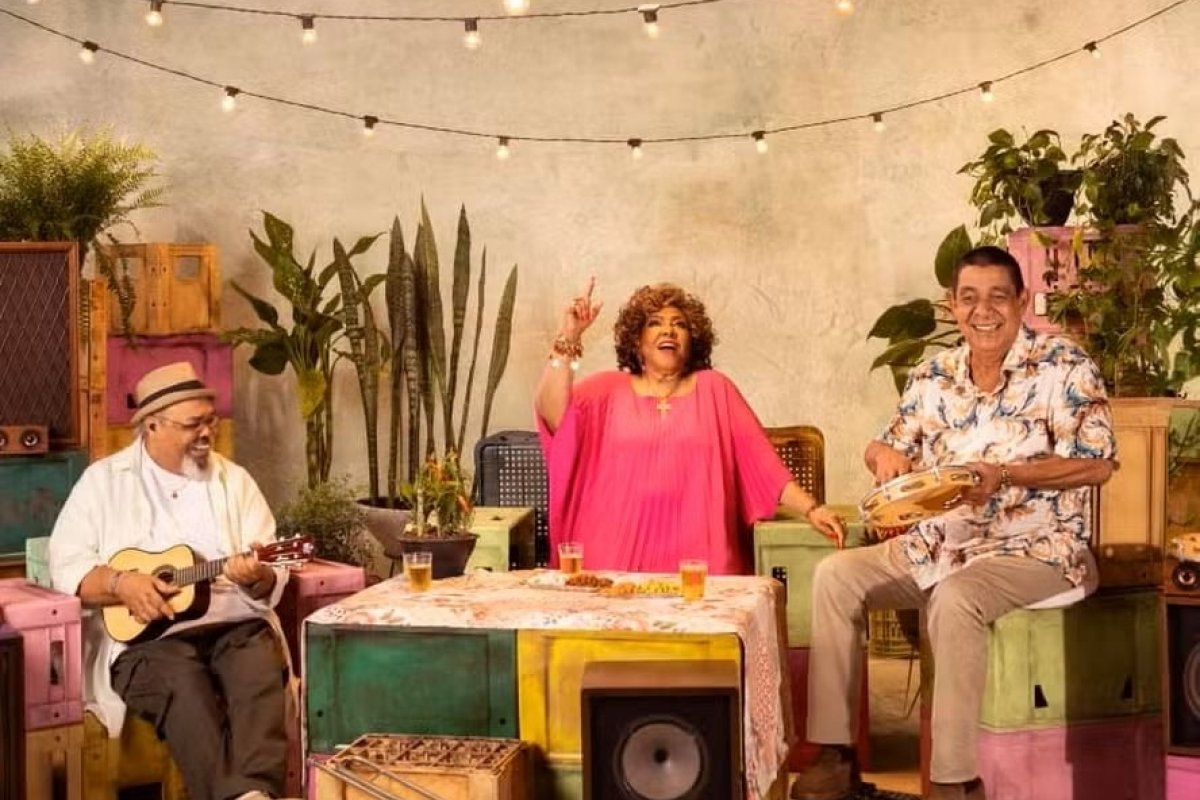 Cantora Alcione homenageia grandes nomes femininos do samba na turnê “O Maior Encontro do Samba”