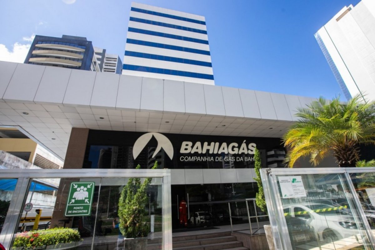 CCJ da ALBA aprova projeto de lei que impede privatização da Bahiagás