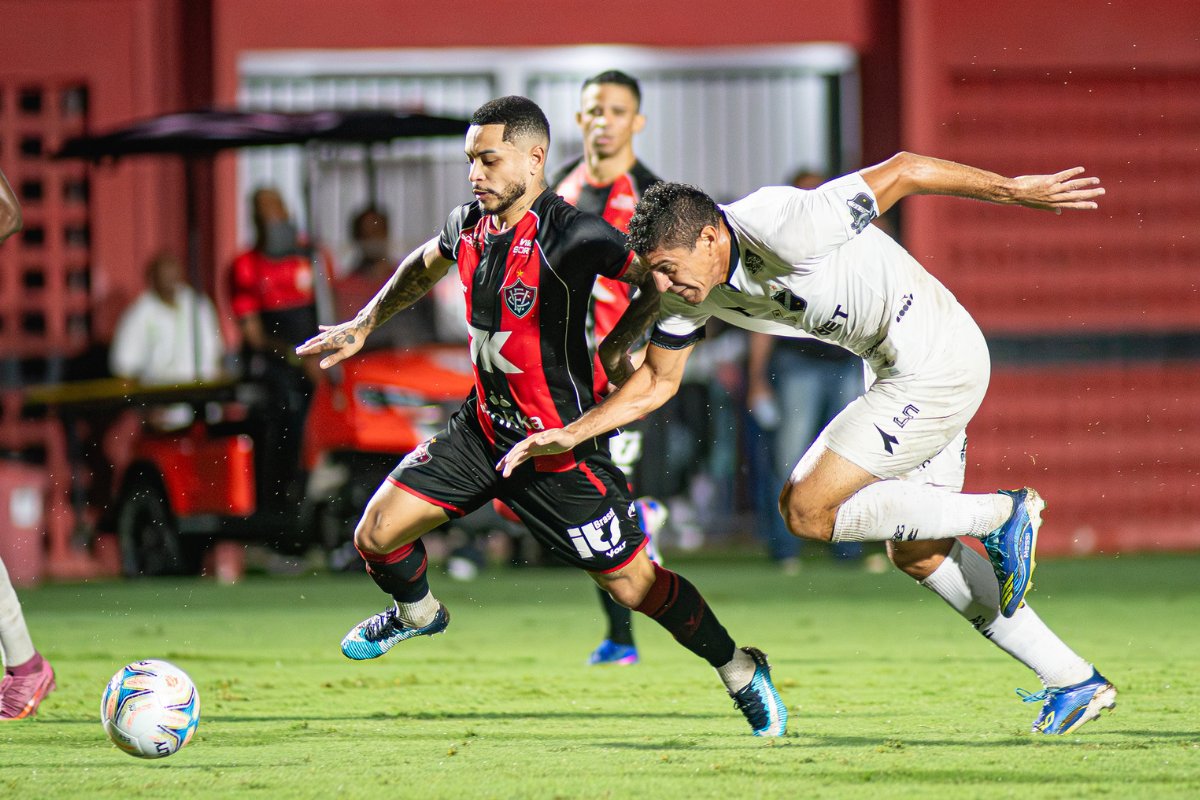 Vitória tenta confirmar classificação contra o ABC e voltar à final da Copa do Nordeste após 15 anos