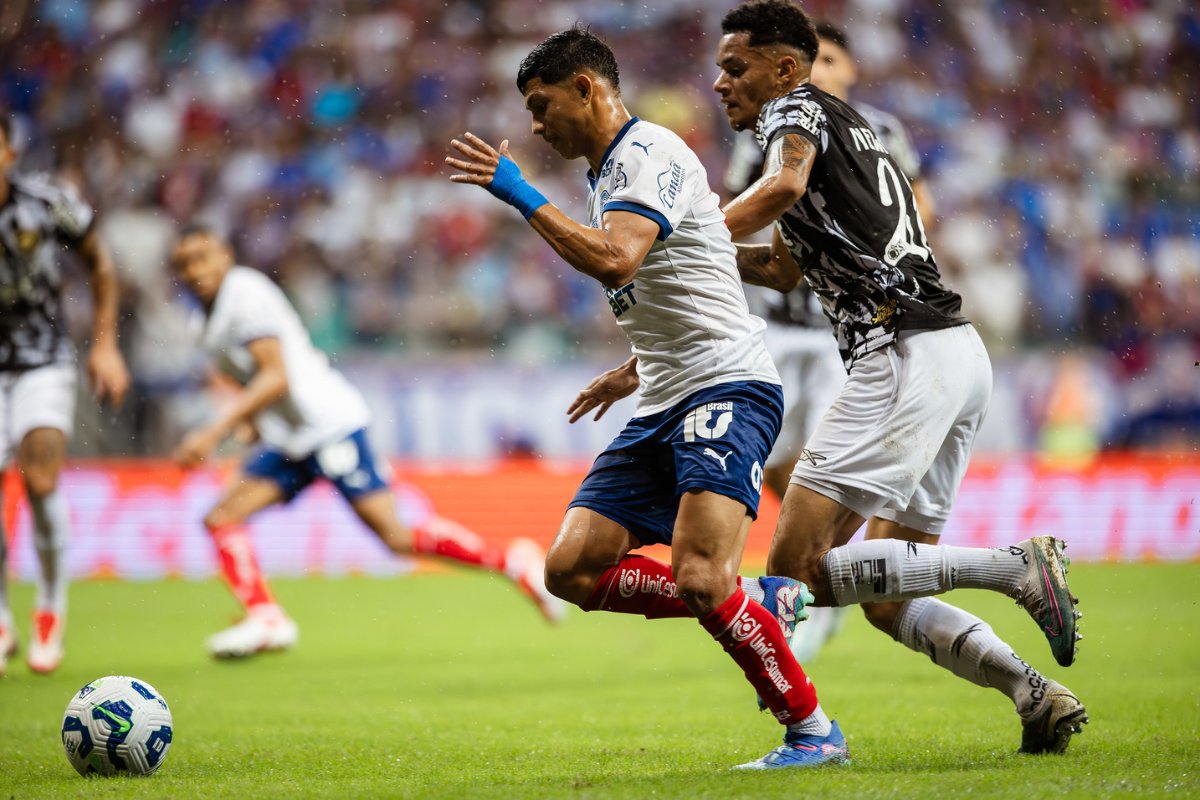 Em clima de pressão, Bahia busca paz antes da Copa do Mundo contra Botafogo