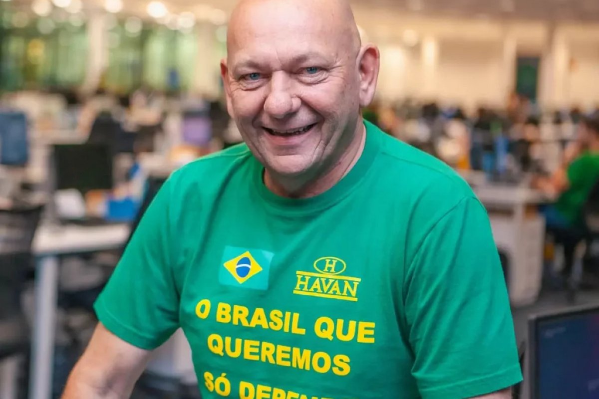 Dono das lojas Havan diz que fim da escala 6x1 vai causar 'quebradeira' nas empresas do varejo 