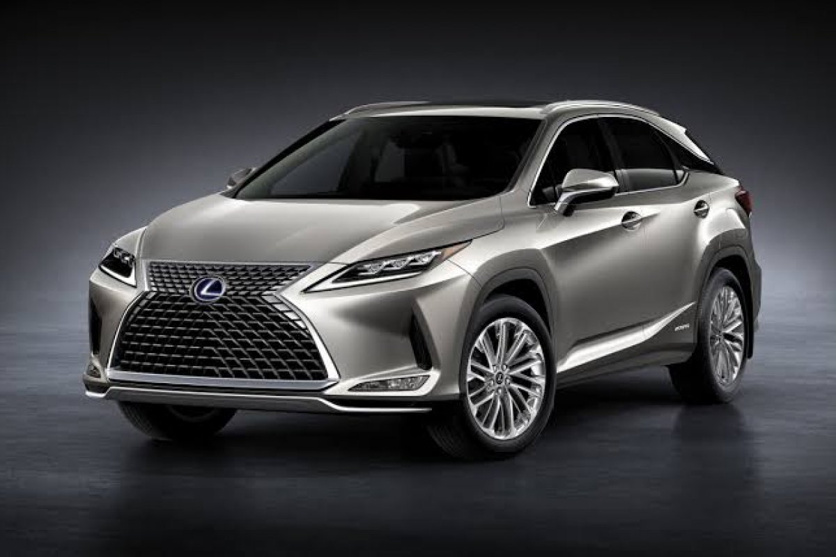 Lexus oferece SUV de luxo 450h no Brasil 