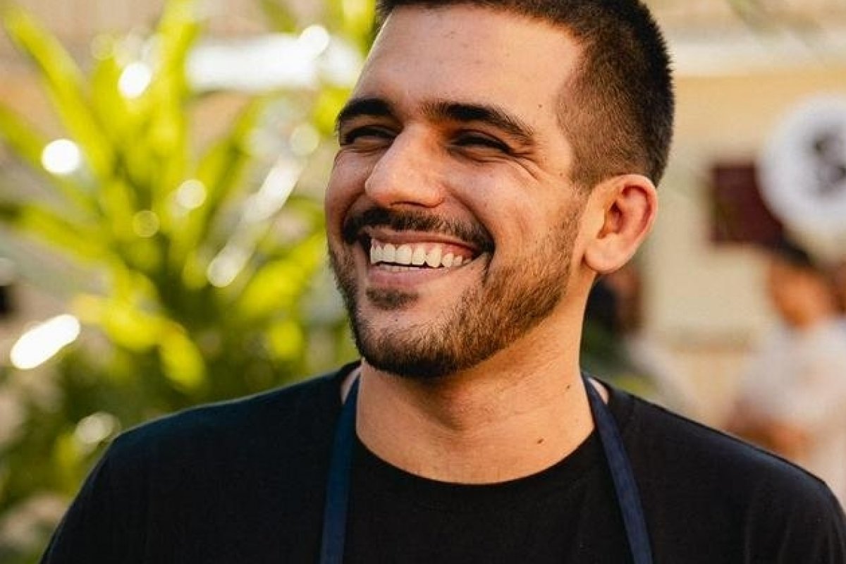 Chef Ricardo Vallari transforma clássicos do cinema em menu especial para o Dia dos Namorados no Proa Gastrôbar! 