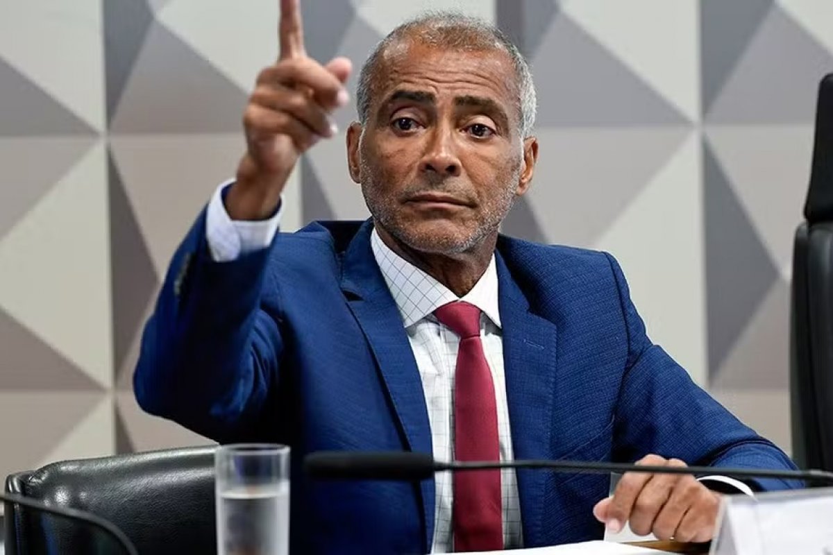 Senador do PL, Romário diz que votará pelo fim da escala 6x1