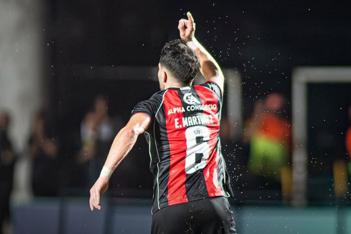 De virada, Vitória vence o Fortaleza e conquista a Copa do Nordeste