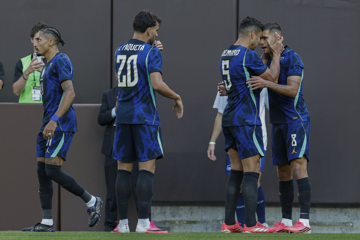 Brasil vence Egito no último teste para Copa do Mundo