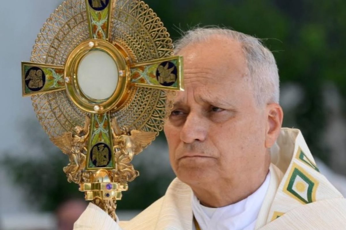 Papa diz que Deus está ao lado dos pobres em missa com 1,2 milhão em Madri