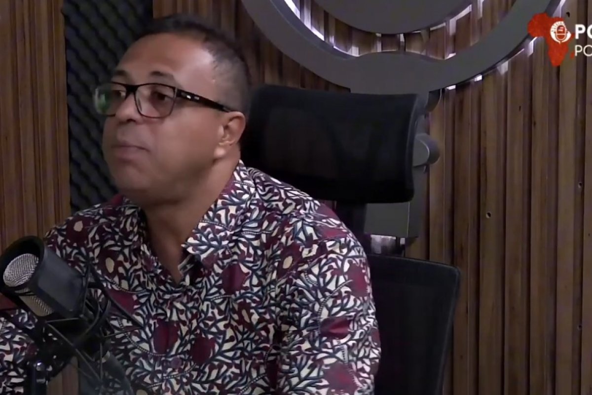 Robson Rios defende diálogo entre tradições religiosas em episódio do Podomblé