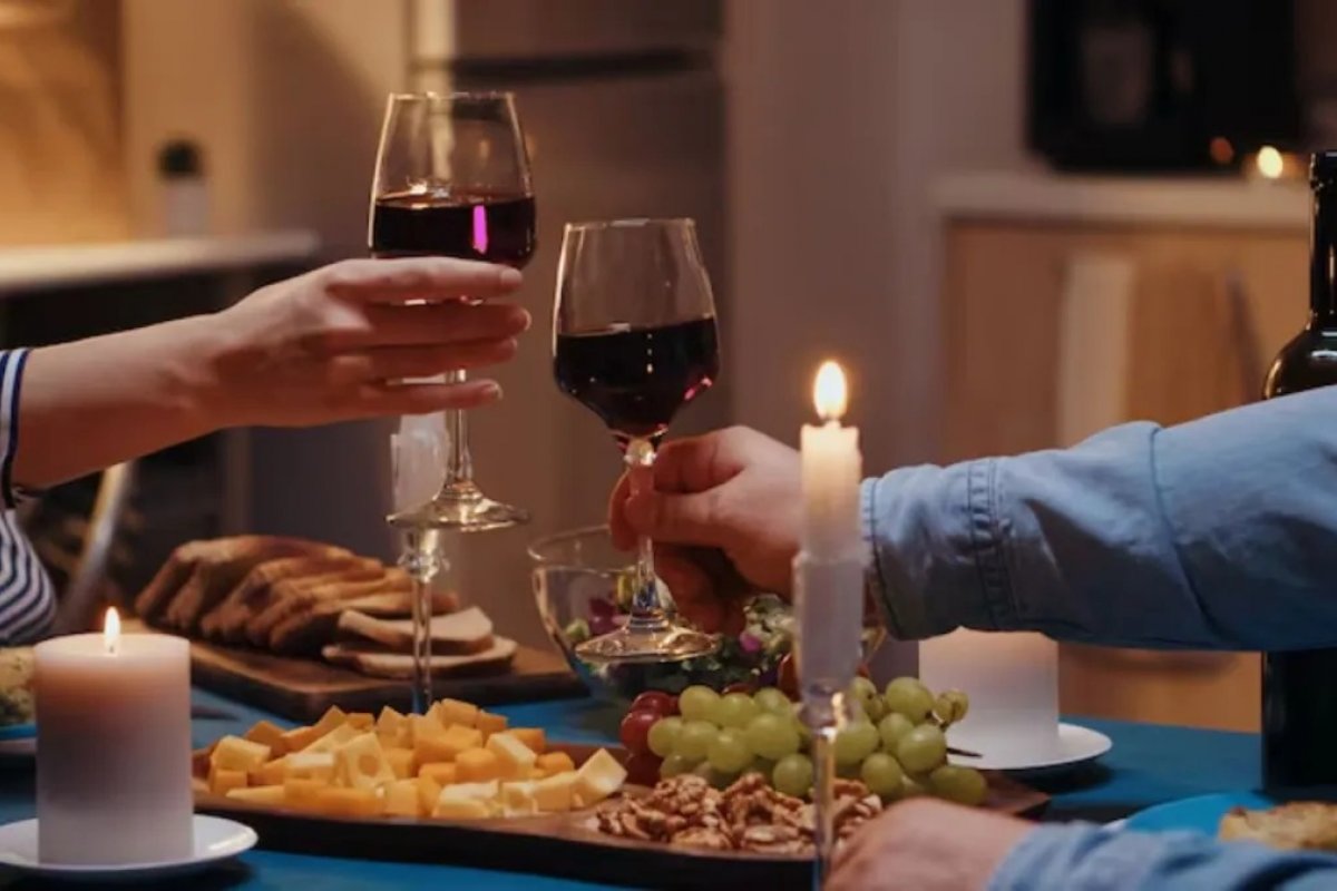 Roupas são os produtos mais procurados para presentes no Dia dos Namorados, segundo pesquisa