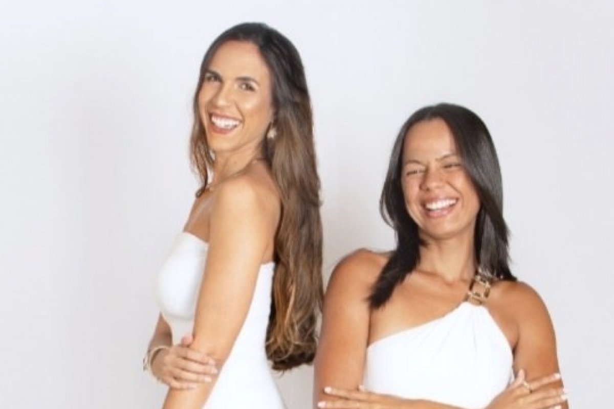 Silvia Lecticia e Tays Mota, da Sense2 Arquitetura estreiam na CASACOR Bahia 2026 com a Adega Latência!
