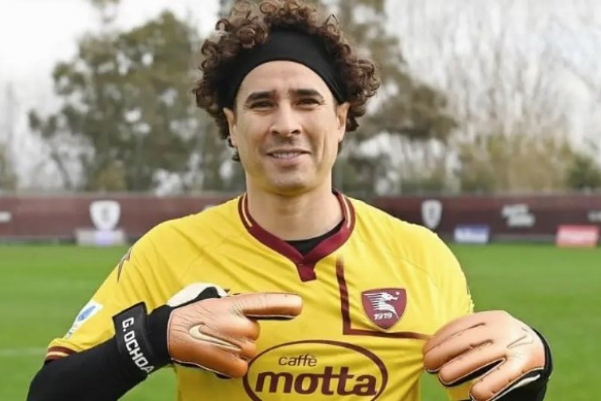 O interminável: Guillermo Ochoa vai para 6ª Copa do Mundo e entra para grupo seleto do futebol