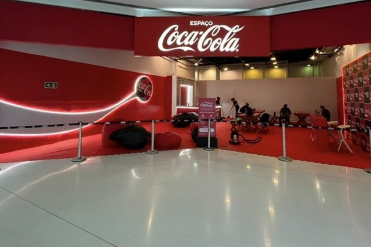 Solar Coca-Cola inaugura “Arena Coca-Cola” no Shopping Bela Vista em Salvador!  