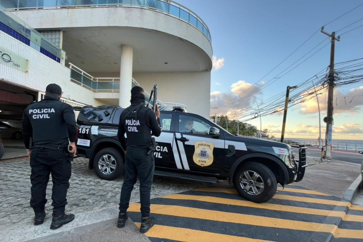Operação bloqueia cerca de R$100 milhões de organização criminosa investigada por tráfico de drogas 