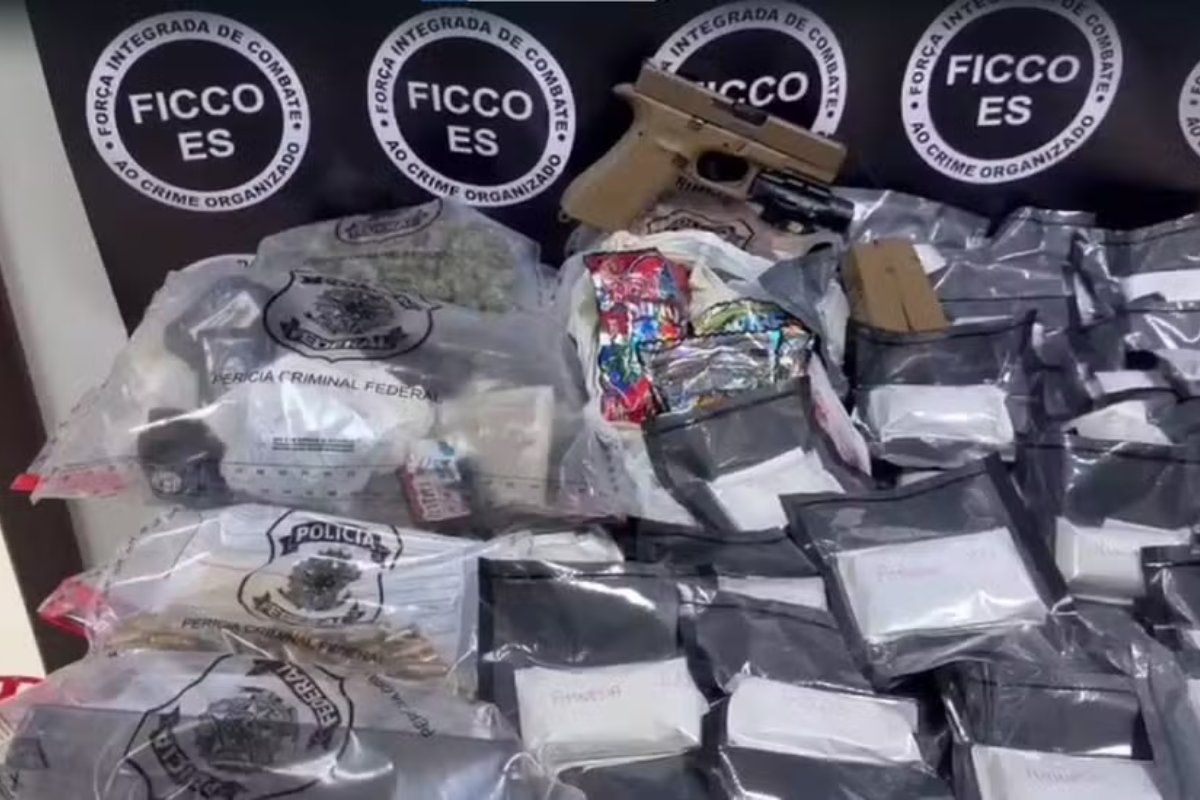 Líder de facção criminosa é preso na BA em investigação iniciada após apreensão de R$ 300 mil com gari